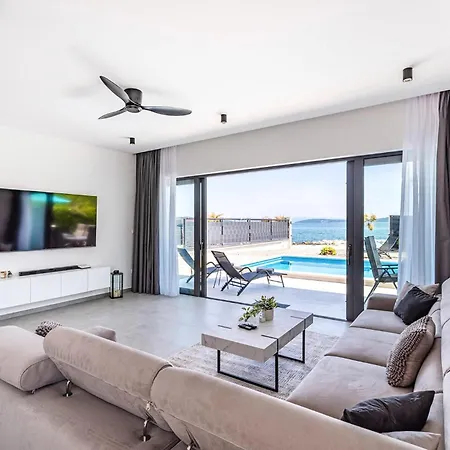 Holiday home Bellini Kastela