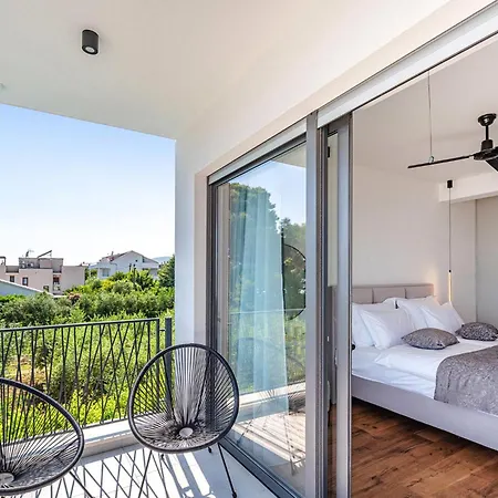 Bellini Holiday home Kastela